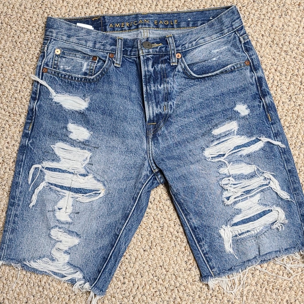 Mens American Eagle Cut off distressed shorts